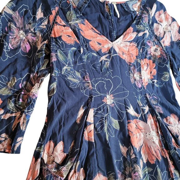 Free People Boho Floral Flowy Mini Dress V Neck Navy Blue Womens 4 Eyes On You - Picture 3 of 11